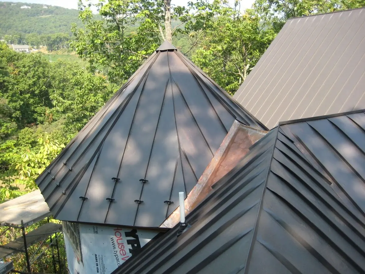 Professional Roof Tarp Installation by Craftsman Roofing in Broadway